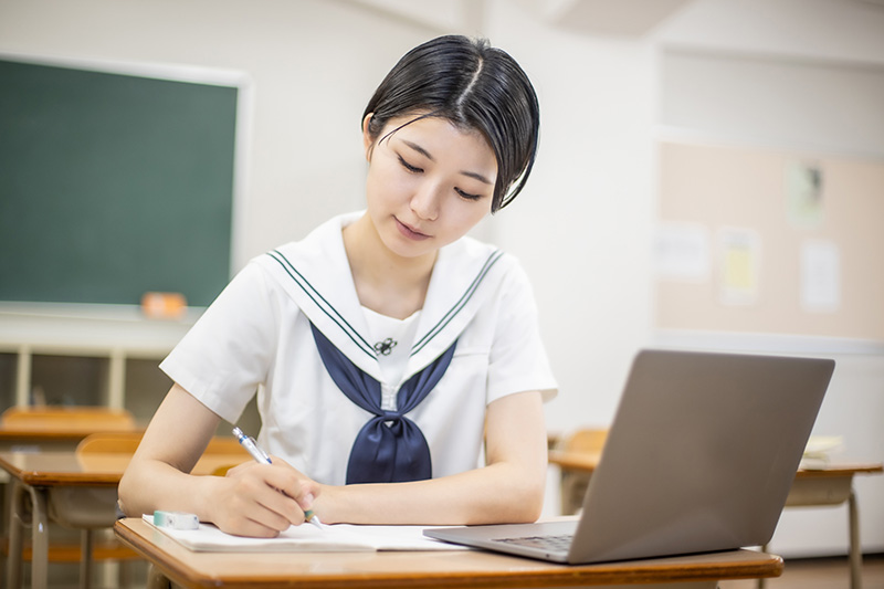 情報学科系高校について知ろう！入試から進路まで徹底解説