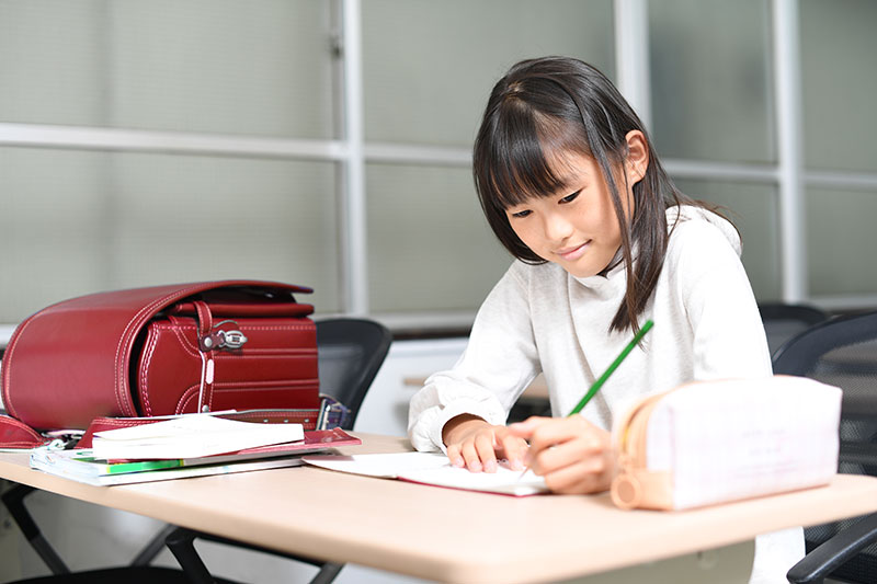 小学生の家庭学習がもたらす効果と習慣化を成功させるためのコツ