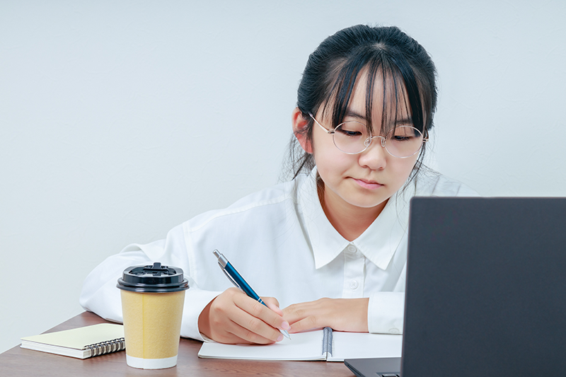 中学生が授業についていけない原因と解決法！親ができる効果的なサポート