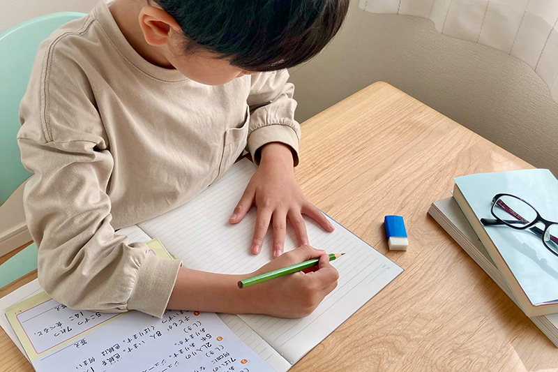家庭学習できない子は成績が上がらない！？自宅学習の正しいやり方とは