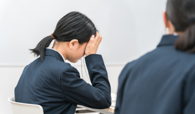 勉強しているのに成績が上がらない中学生へ、伸びない本当の原因と改善策