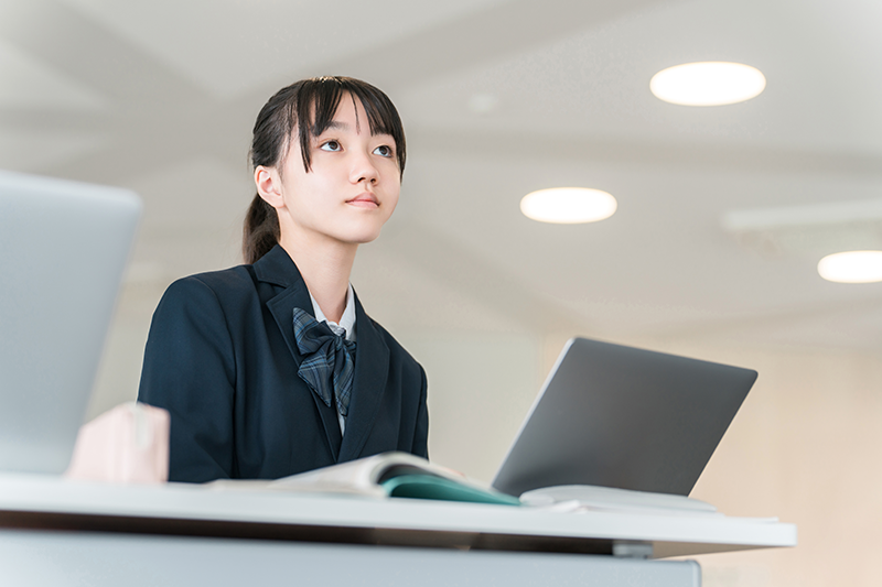 【中学生向け】成績が伸びる生徒に共通する特徴とは？今日から実践できる学習習慣
