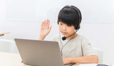 小学生からオンライン家庭教師を始めるメリット