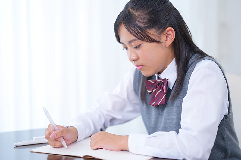 高校受験はいつから始めるのがベスト?